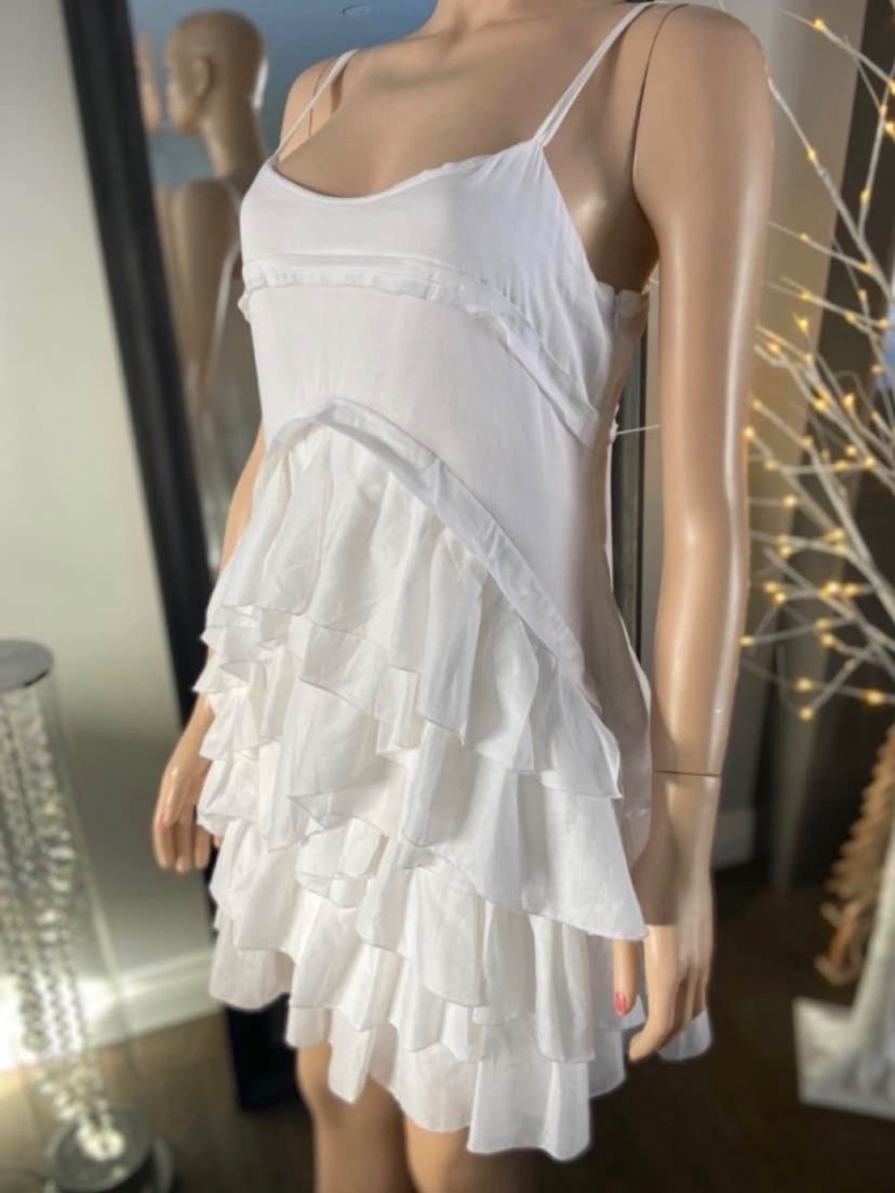 NWT: Calvin Klein White Lightweight 100% Cotton Tiered Ruffled Summer Dress 6 - Picture 3 of 12